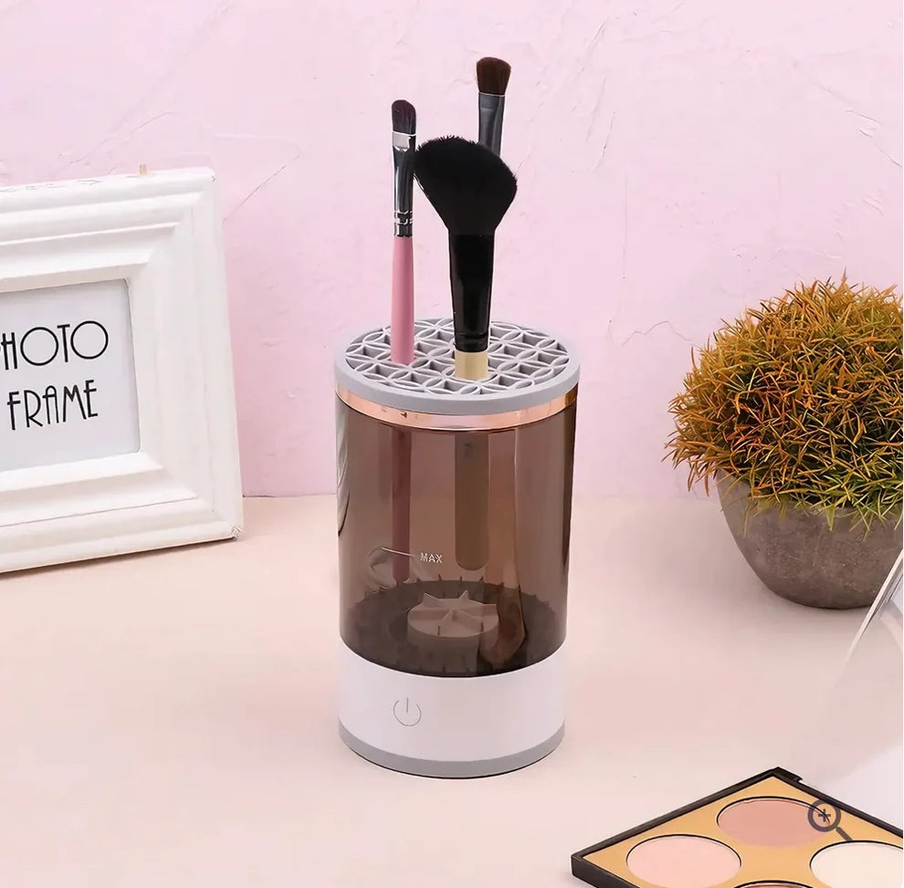 Electric brush cleaner